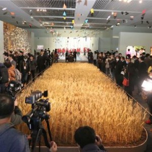  网球博物馆举办特展，珍贵藏品讲述百年发展历程  