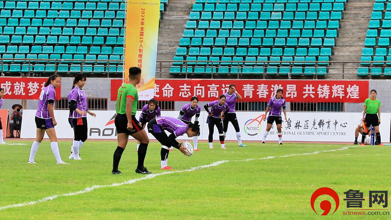  青少年足球锦标赛落幕，潜力新苗脱颖而出  