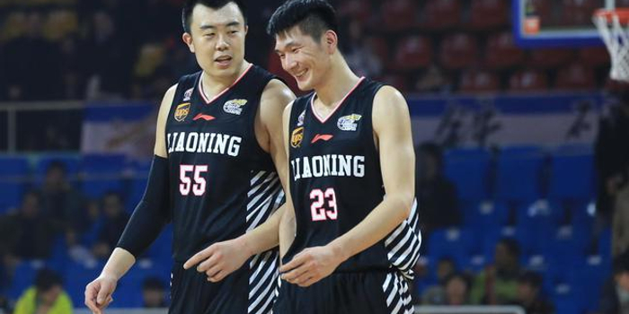  内线巨无霸统治禁区彰显绝对实力