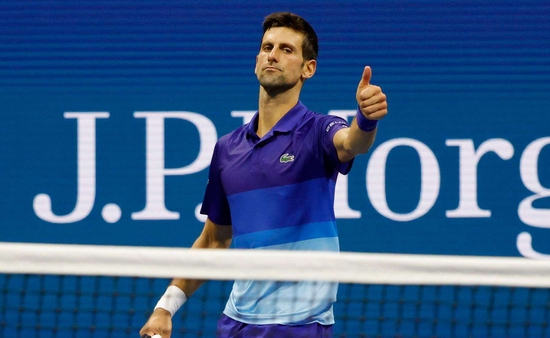  德约科维奇澳网夺冠，续写传奇篇章