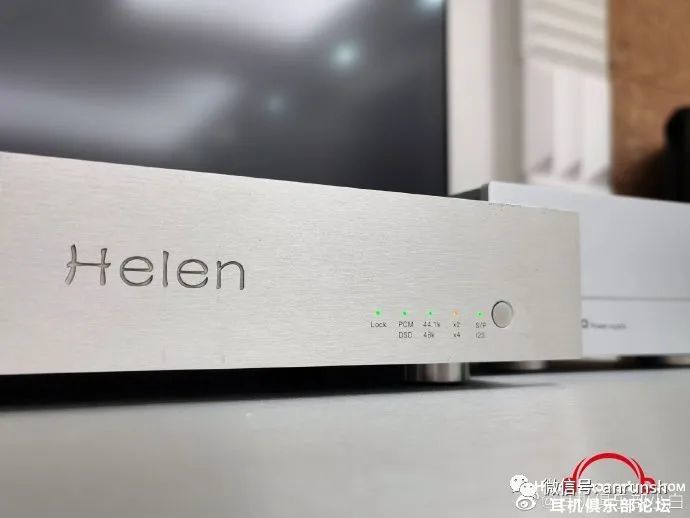  国际邀请赛硝烟四起，中外顶尖选手激烈交锋  