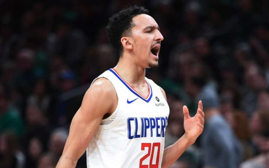  东契奇超神发挥，独行侠加时险胜快船队